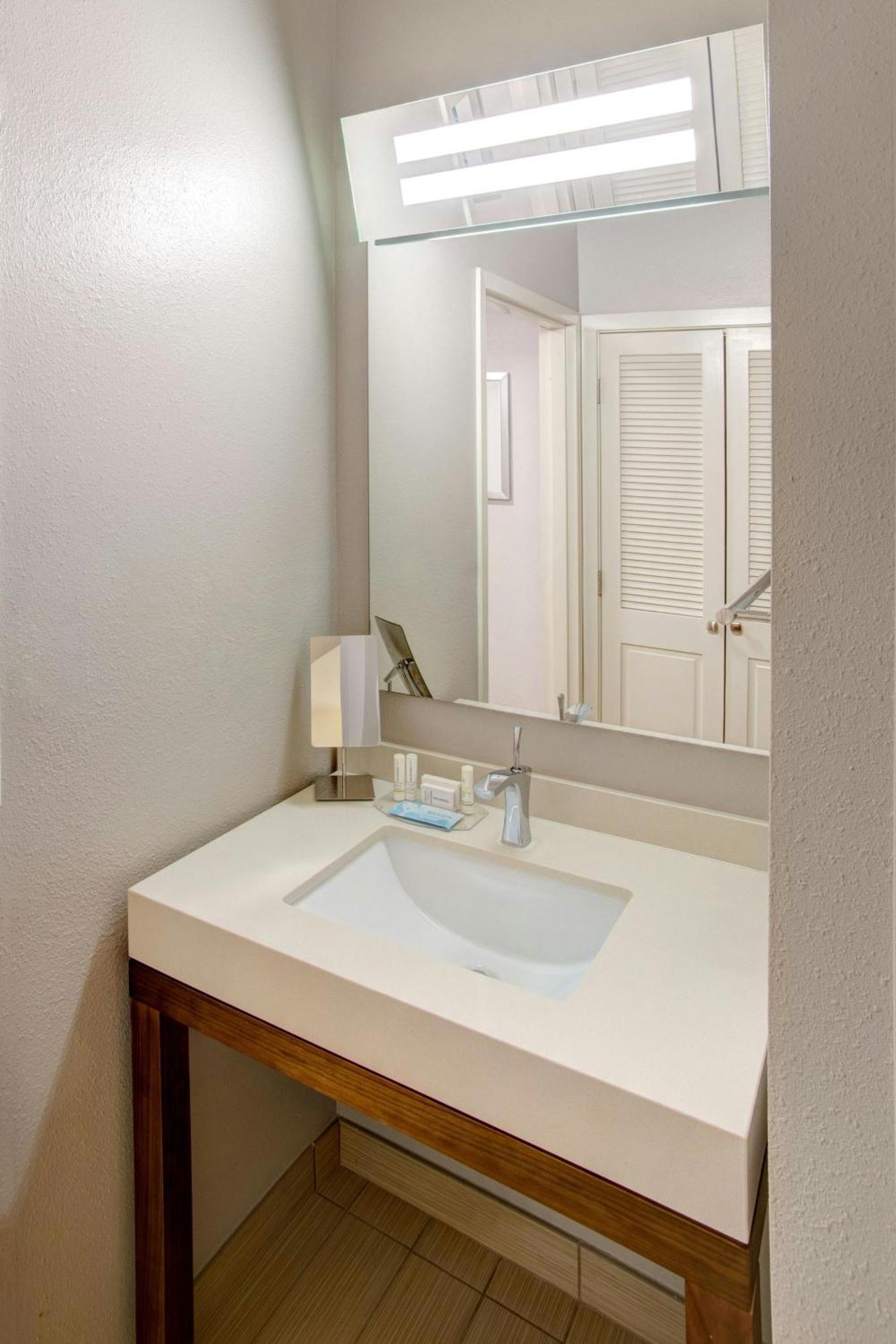 Courtyard By Marriott Columbia Northeast/Fort Jackson Area Buitenkant foto