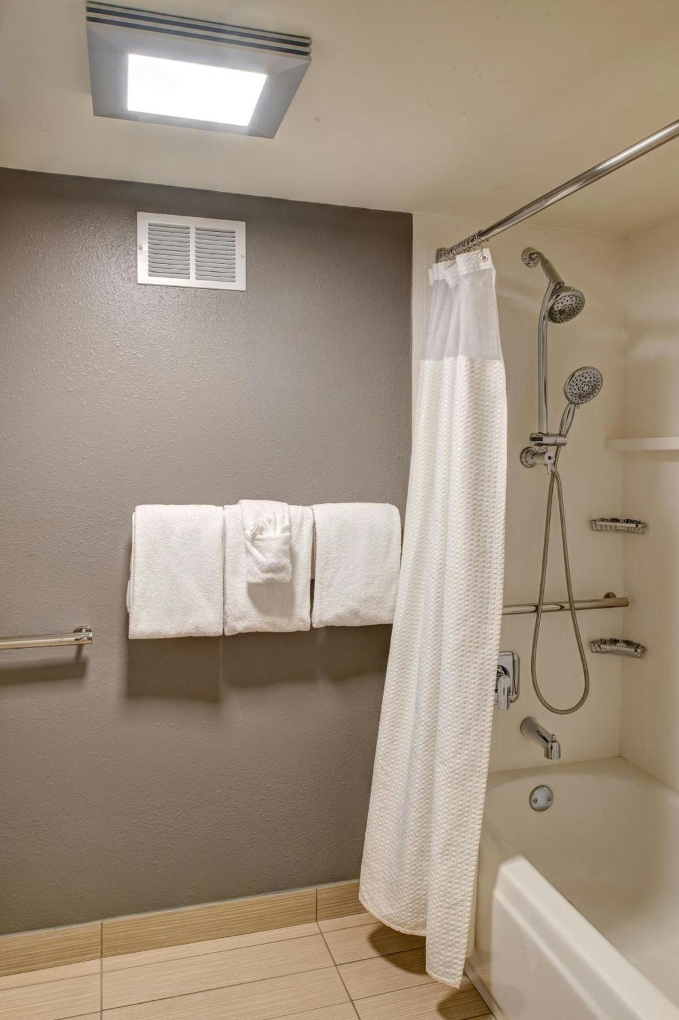 Courtyard By Marriott Columbia Northeast/Fort Jackson Area Buitenkant foto