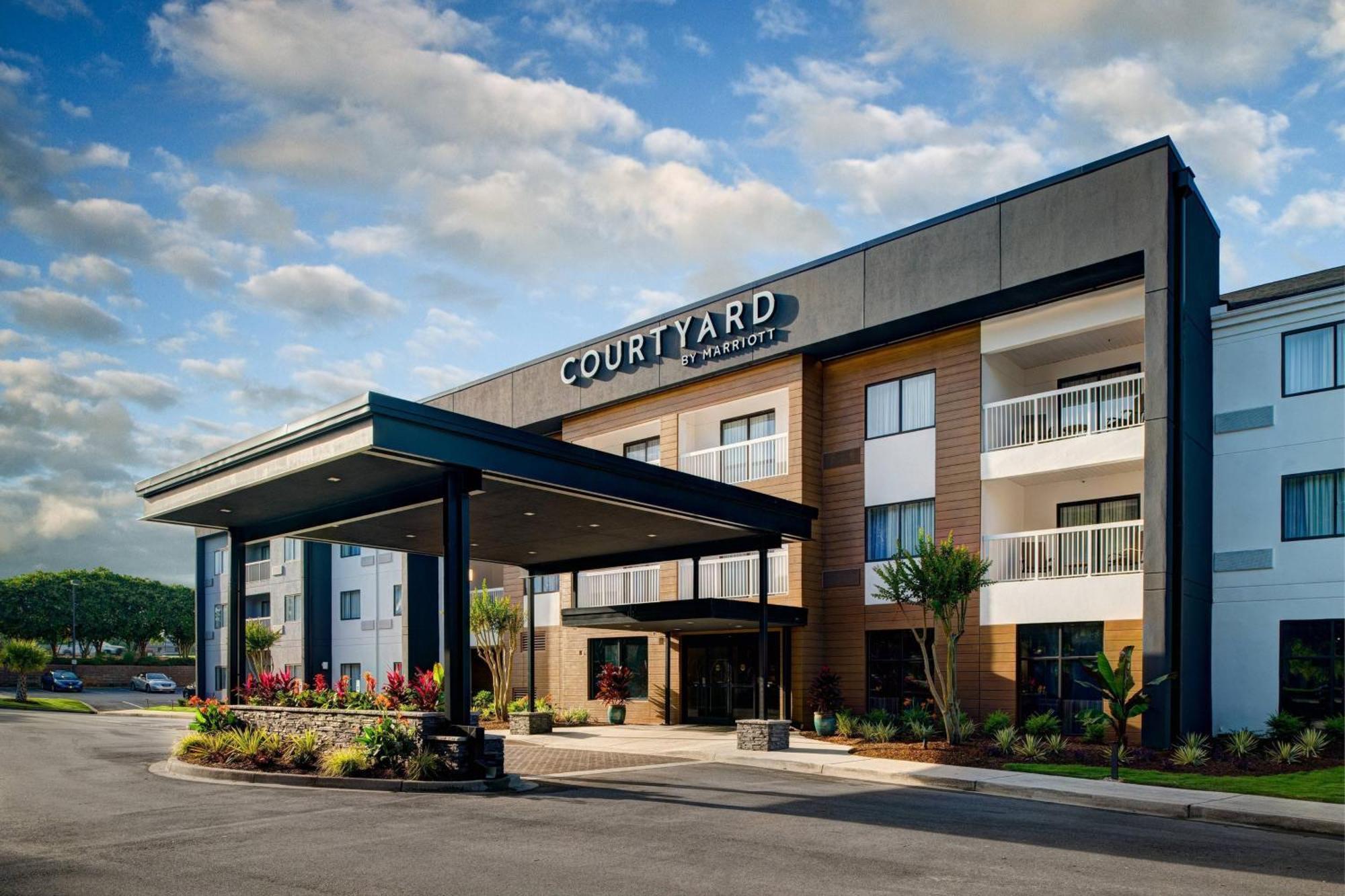 Courtyard By Marriott Columbia Northeast/Fort Jackson Area Buitenkant foto