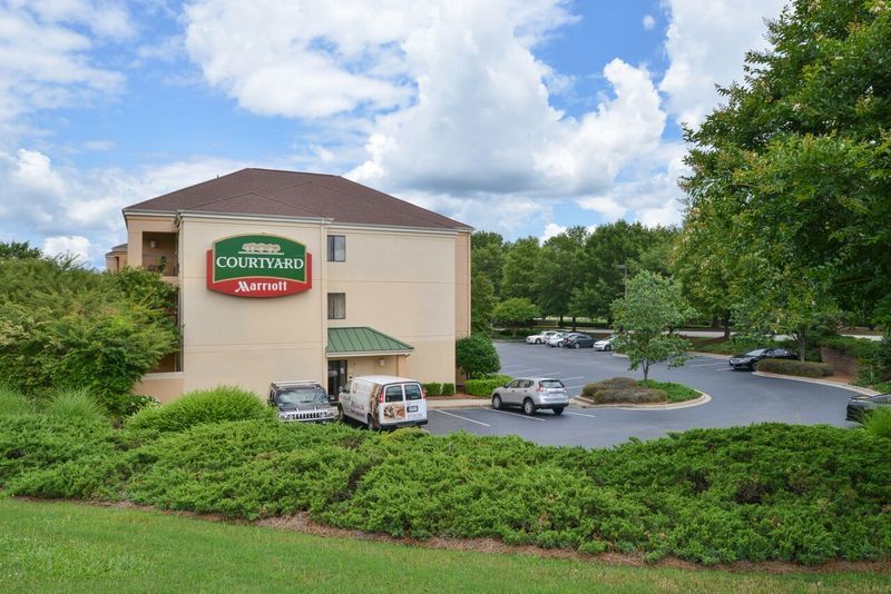 Courtyard By Marriott Columbia Northeast/Fort Jackson Area Buitenkant foto